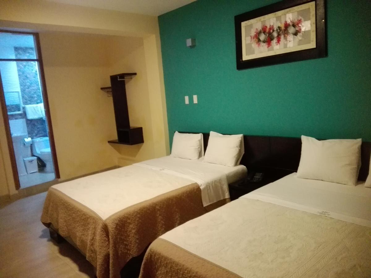 Hotel Vicente De La Vega 치클라요 외부 사진