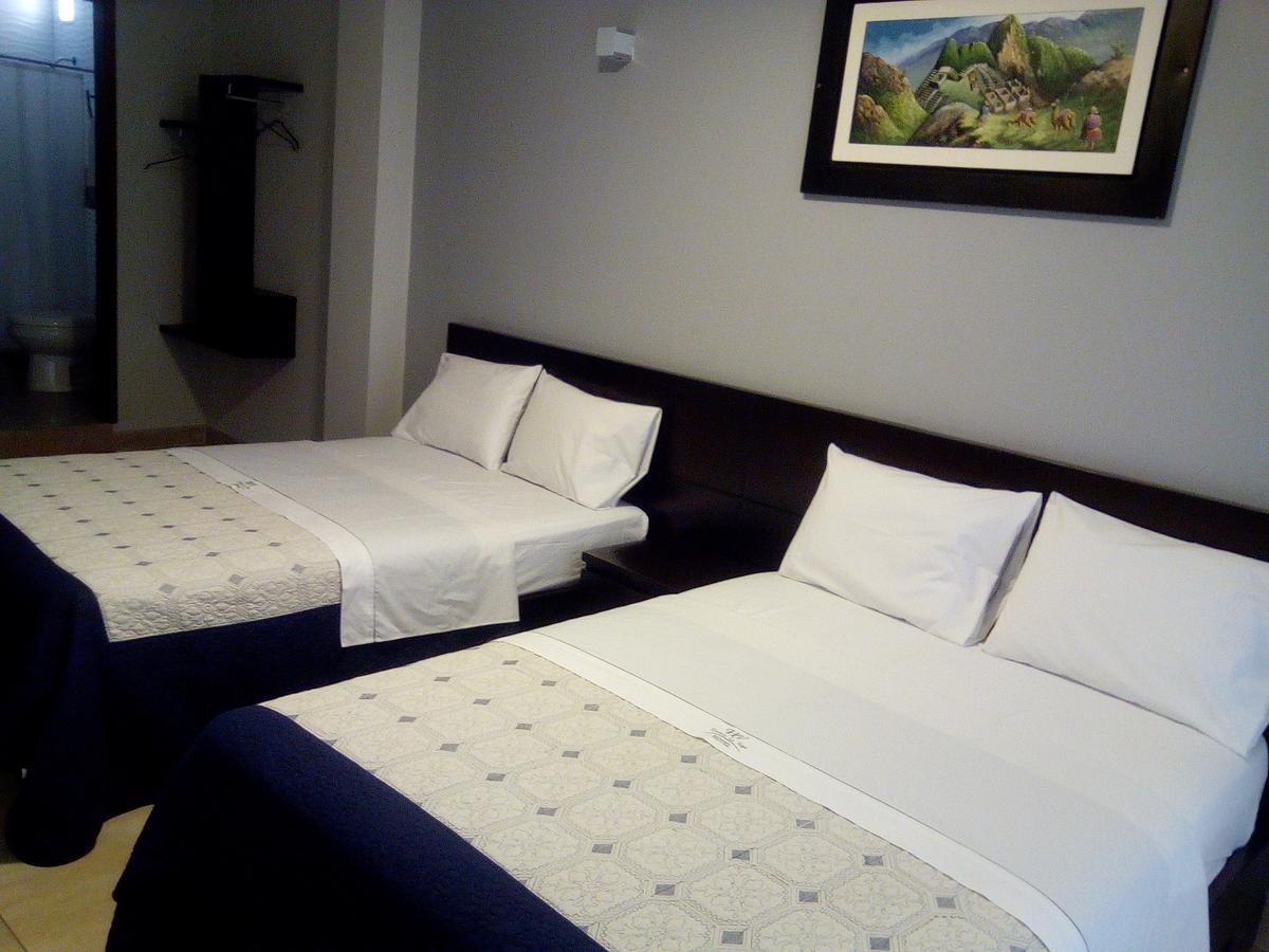 Hotel Vicente De La Vega 치클라요 외부 사진
