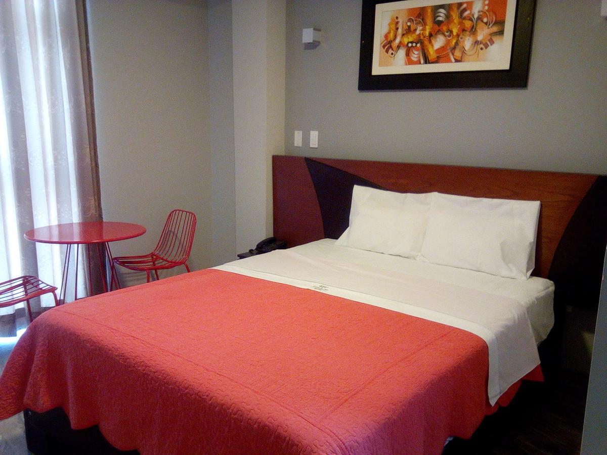 Hotel Vicente De La Vega 치클라요 외부 사진