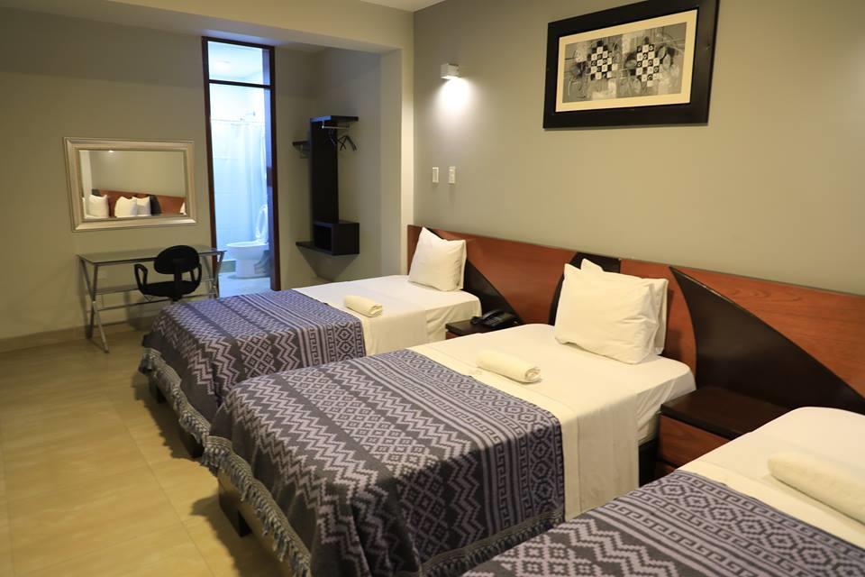 Hotel Vicente De La Vega 치클라요 외부 사진