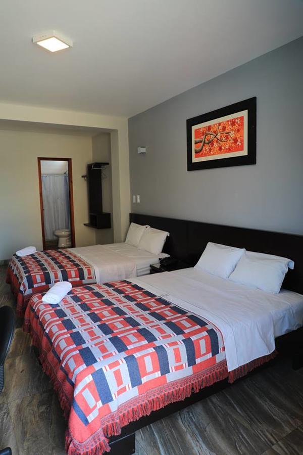 Hotel Vicente De La Vega 치클라요 외부 사진