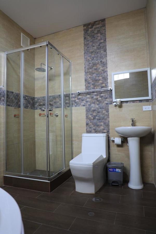 Hotel Vicente De La Vega 치클라요 외부 사진